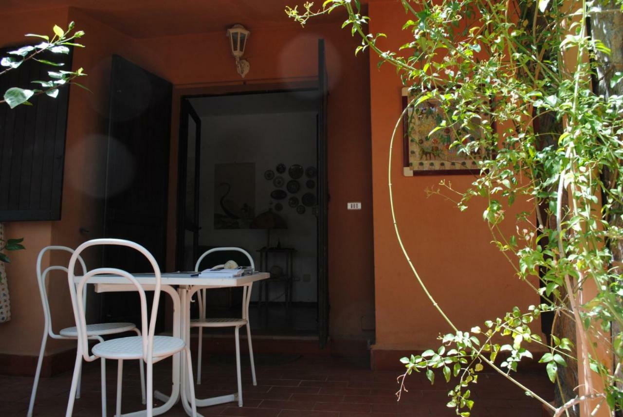 Via Dei Pini Villa Fort Village Exterior photo
