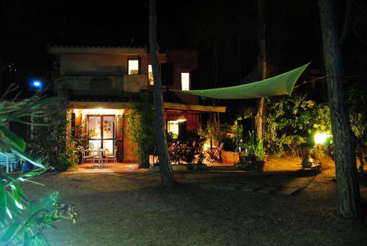 Via Dei Pini Villa Fort Village Exterior photo
